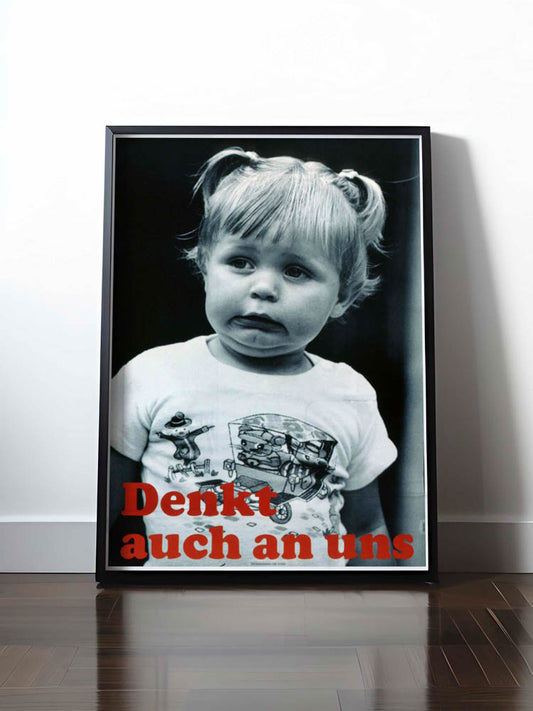 Historisches DDR Poster (A4 | A3 | A2 | A1) • DENKT AUCH AN UNS!