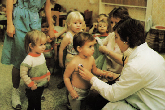 DDR: Gesundheitsvorsorge ohne Preisschild und gesund ab der Krippe 🧸🩺