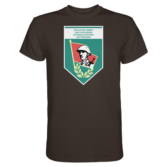DDR Ostalgie Shirt Unisex • FÜR AKTIVE LEISTUNG UND ARBEIT (ORIGINAL WIMPEL)