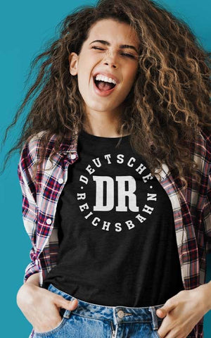 Nickis / Shirts • Mädels