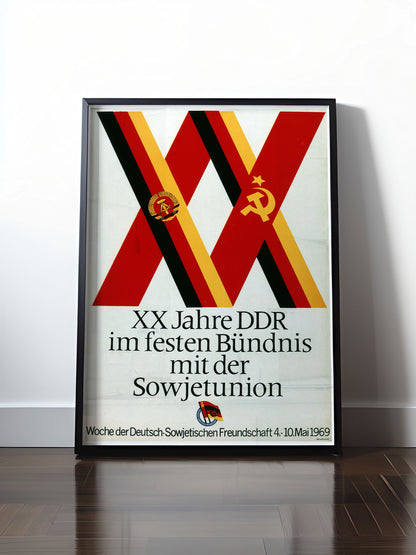 20 JAHRE DEUTSCH-SOWJETISCHE FREUNDSCHAFT (MOTIV 1) | Historisches DDR Poster (A4, A3, A2, A1)